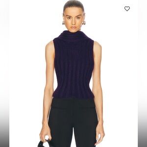 Area Sleeveless Twisted Knit Top